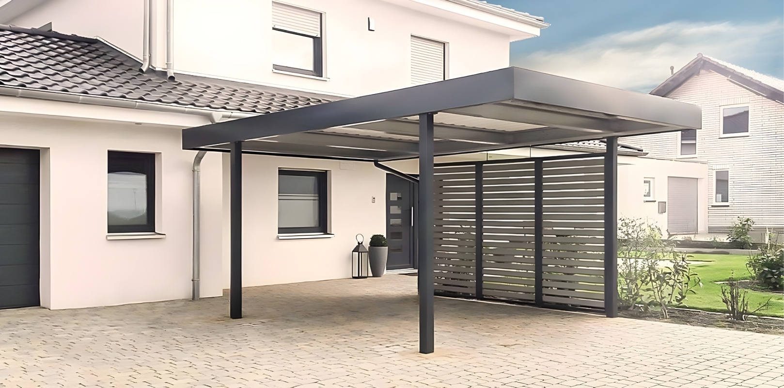 Современный автонавес с крышей из поликарбоната Современный навес «веранда» для зоны отдыха в частном доме